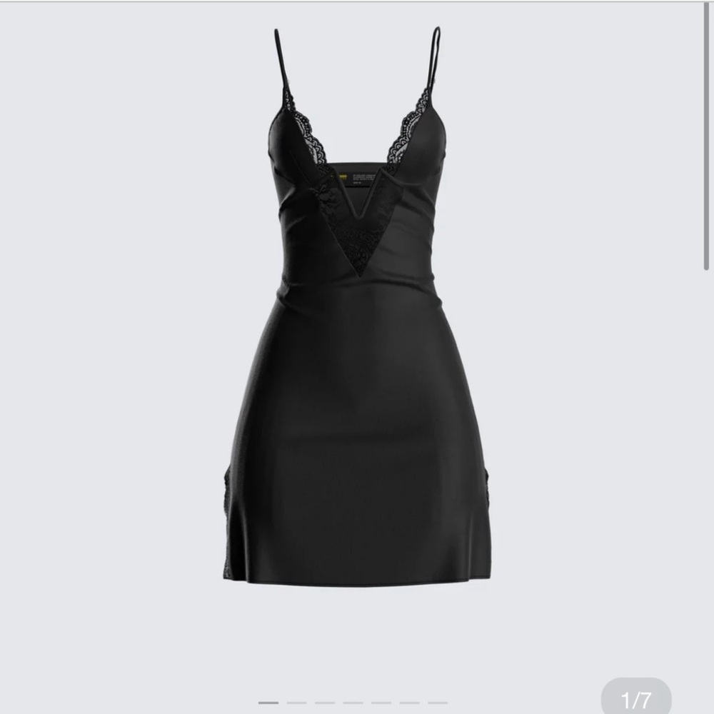 Elegant Black Lace Trim Dress